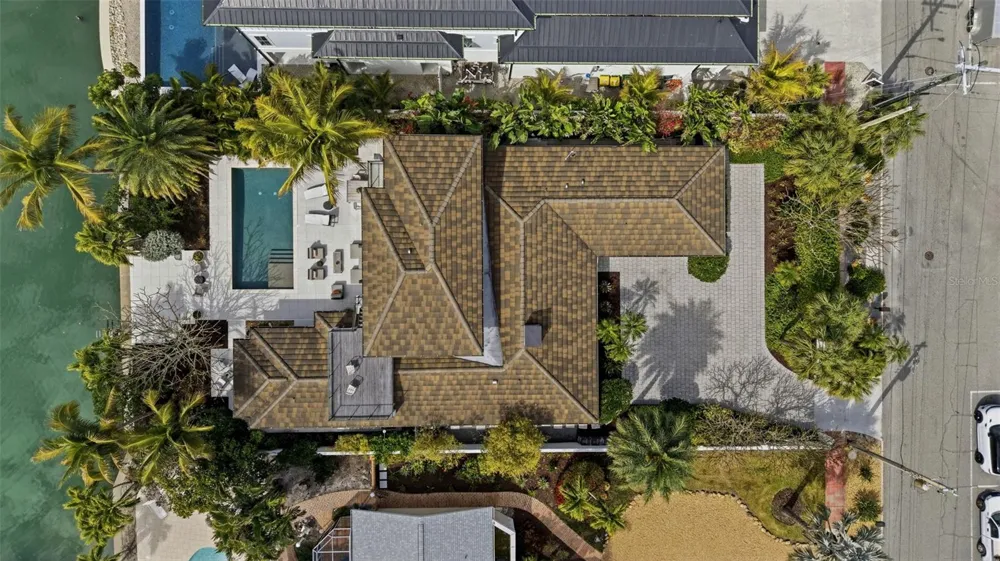 541 S WASHINGTON DRIVE Sarasota, FL 34236