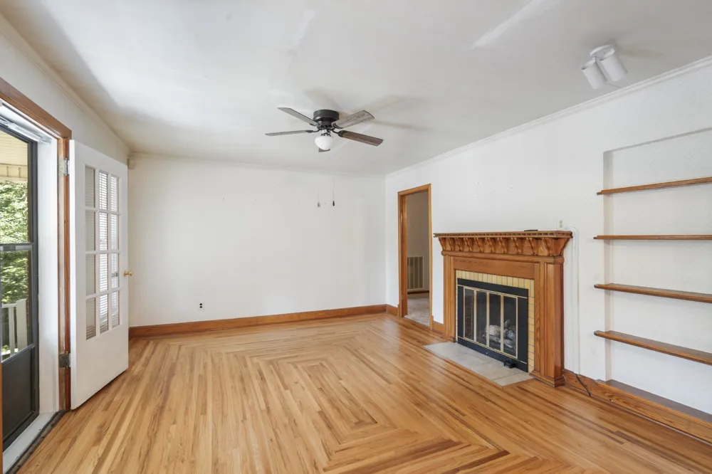 498 Highway 100 Centerville, TN 37033