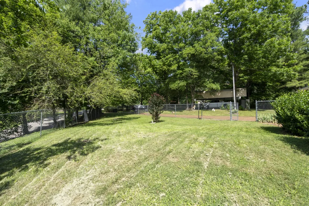 498 Highway 100 Centerville, TN 37033