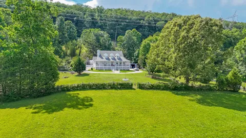 2480 Bancroft Road