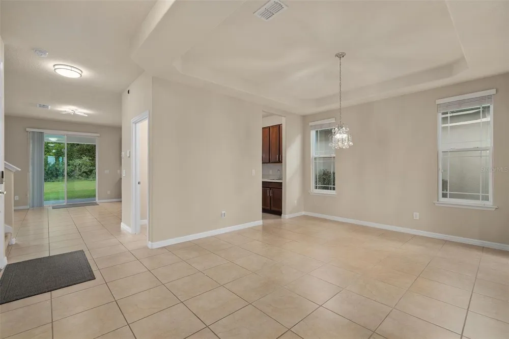 5177 DOVE TREE STREET Orlando, FL 32811