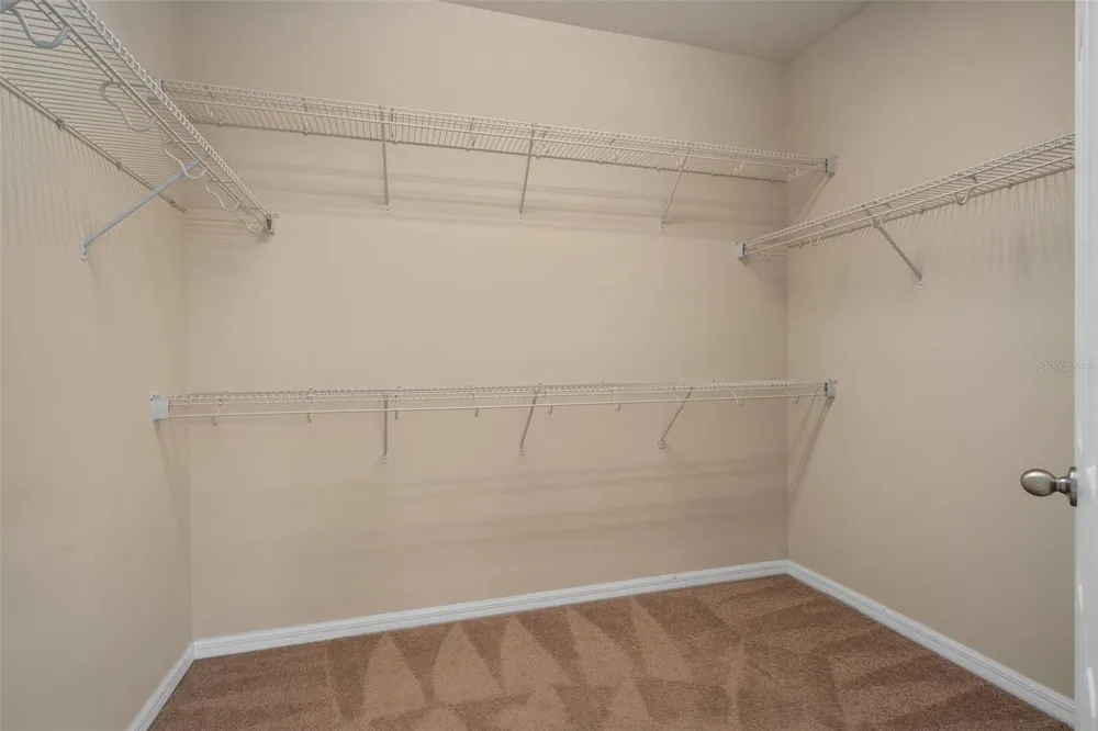 5177 DOVE TREE STREET Orlando, FL 32811