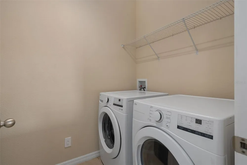 5177 DOVE TREE STREET Orlando, FL 32811