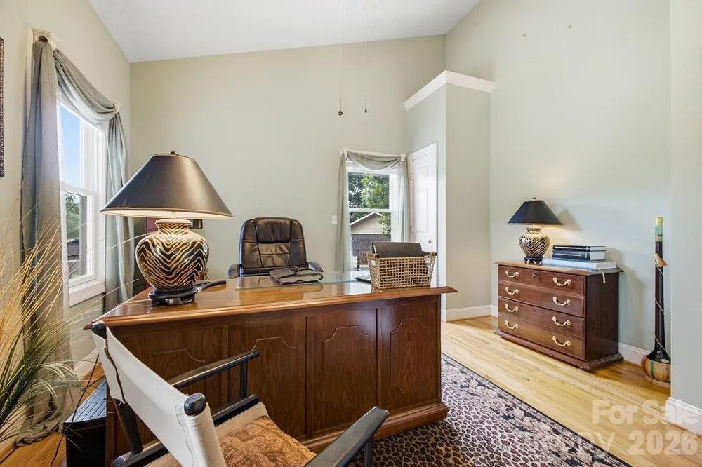 3121 Cove Loop Road Hendersonville, NC 28739