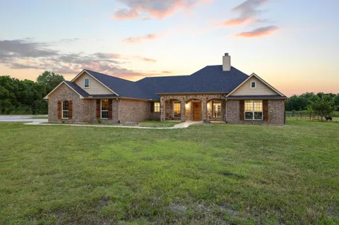 460 County Road 4421