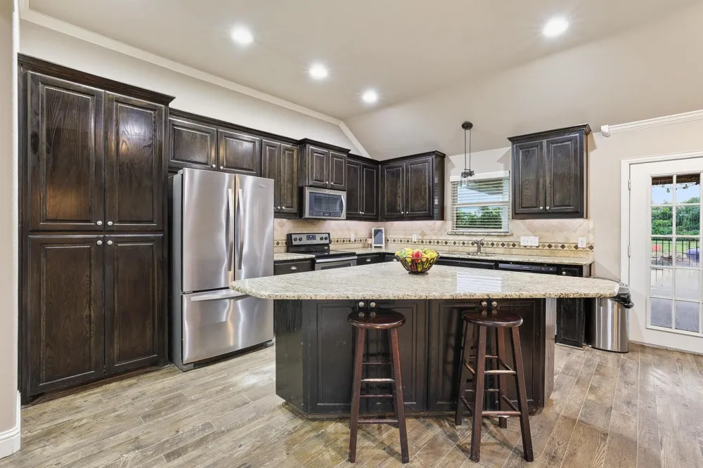 460 County Road 4421 Trenton, TX 75490