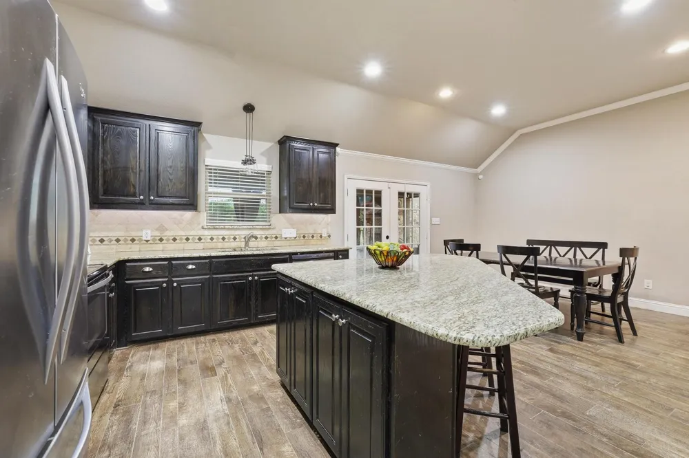 460 County Road 4421 Trenton, TX 75490