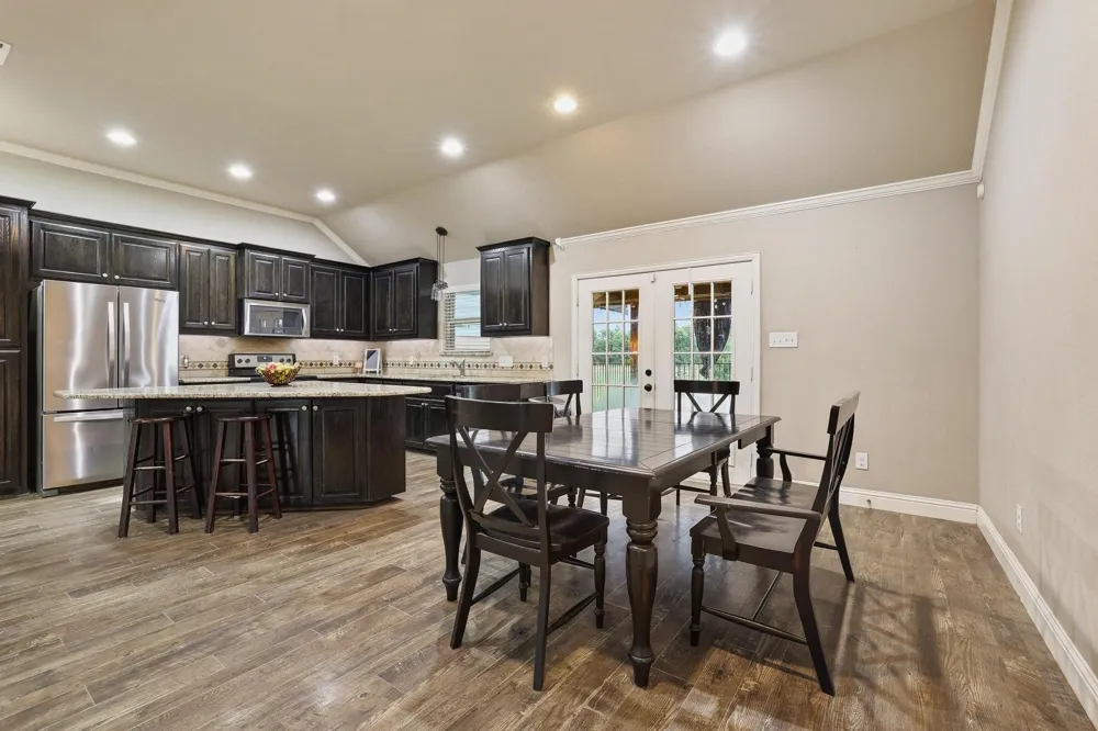 460 County Road 4421 Trenton, TX 75490