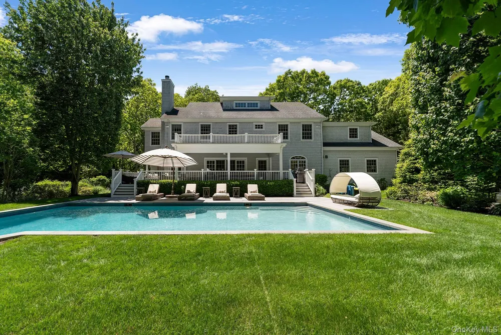 6 Woodruff Lane Bridgehampton, NY 11932
