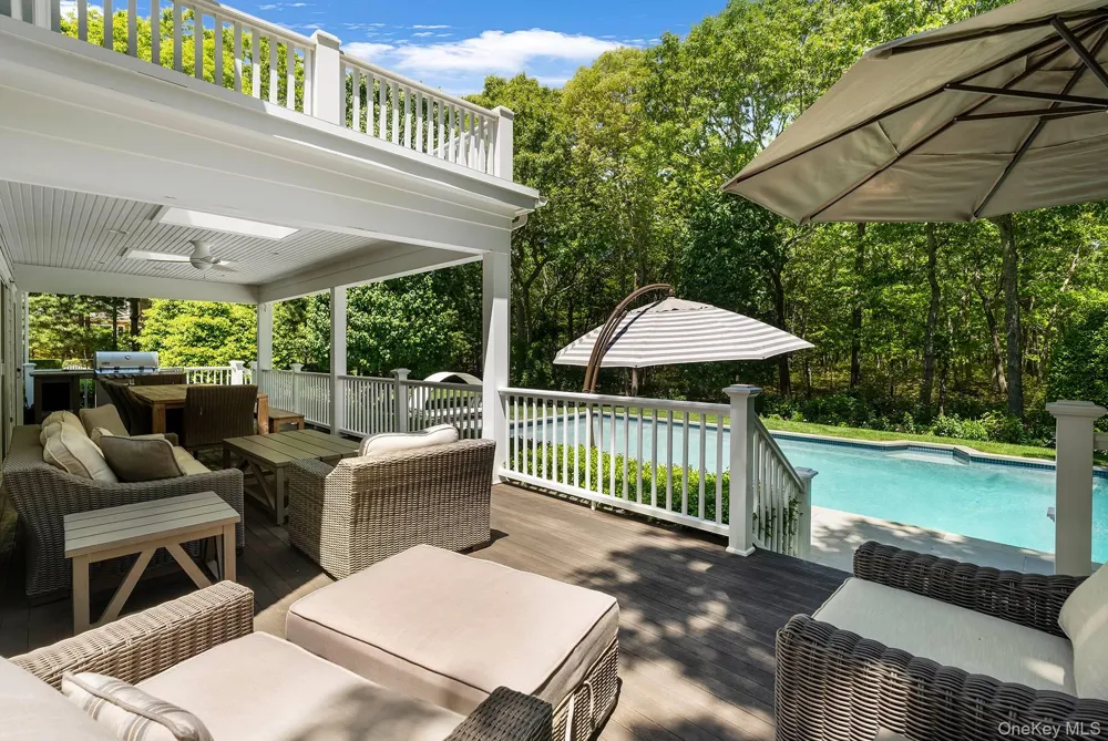6 Woodruff Lane Bridgehampton, NY 11932