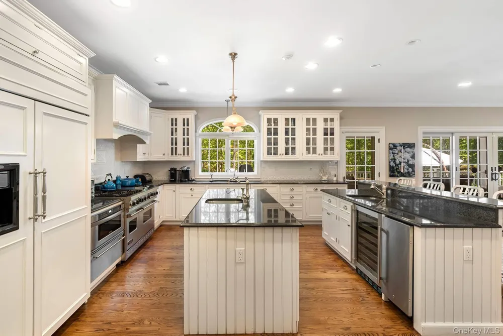 6 Woodruff Lane Bridgehampton, NY 11932