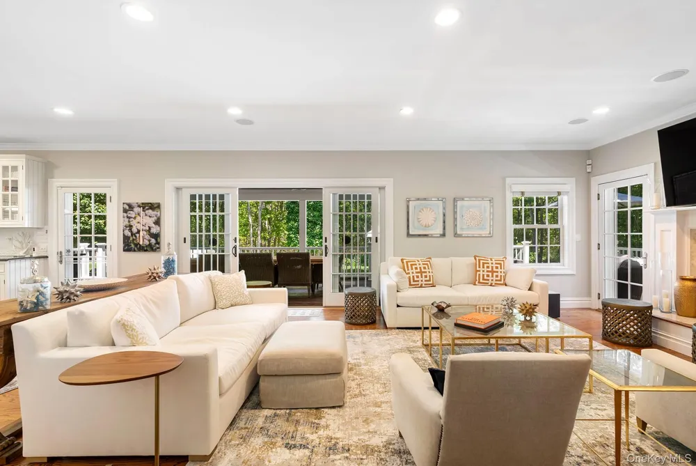 6 Woodruff Lane Bridgehampton, NY 11932