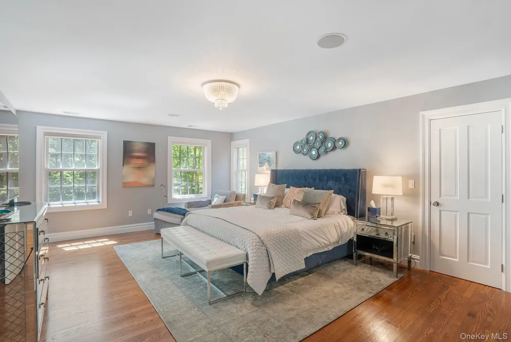 6 Woodruff Lane Bridgehampton, NY 11932