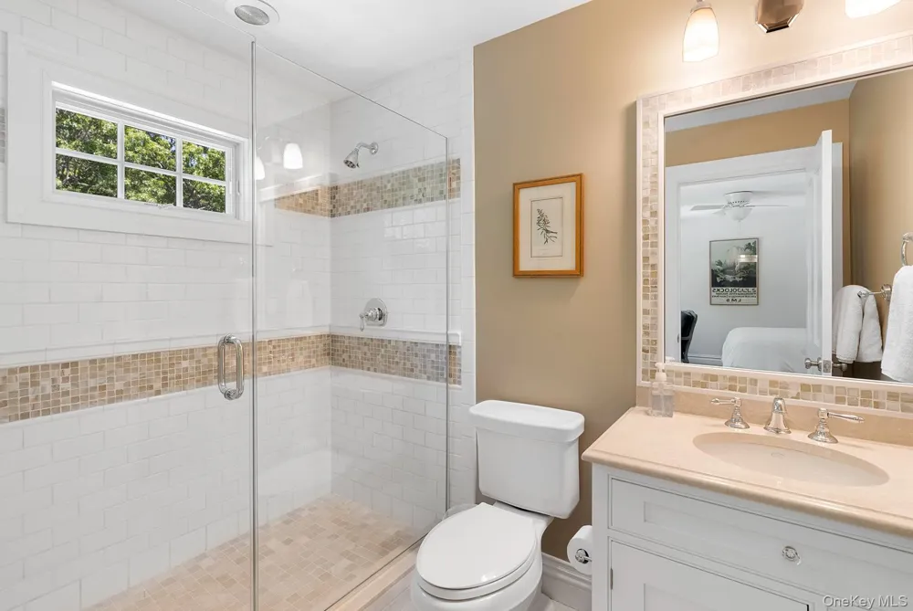 6 Woodruff Lane Bridgehampton, NY 11932