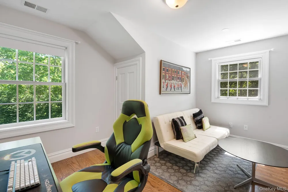 6 Woodruff Lane Bridgehampton, NY 11932