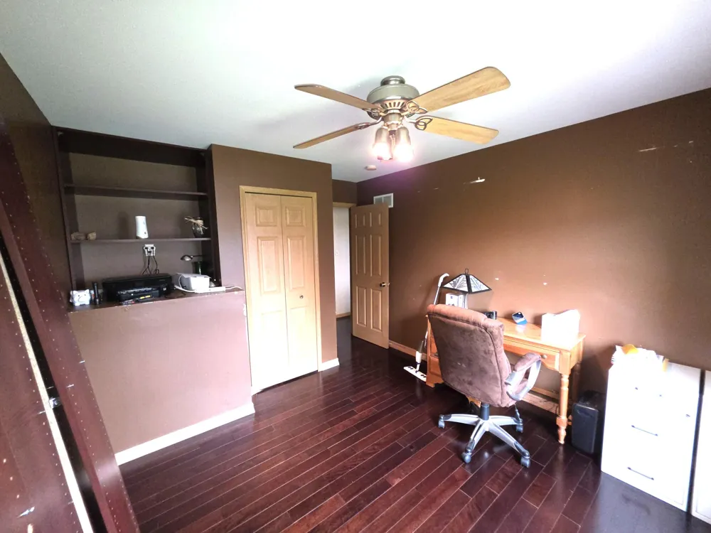 8389 Buchanan Street Merrillville, IN 46410