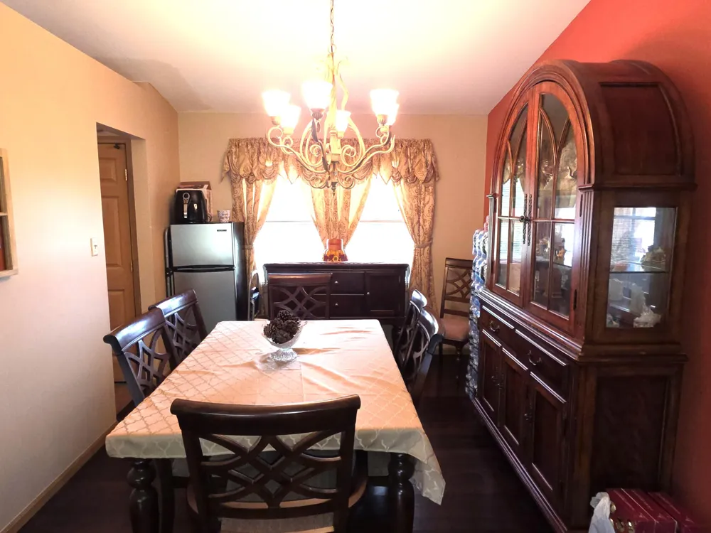 8389 Buchanan Street Merrillville, IN 46410