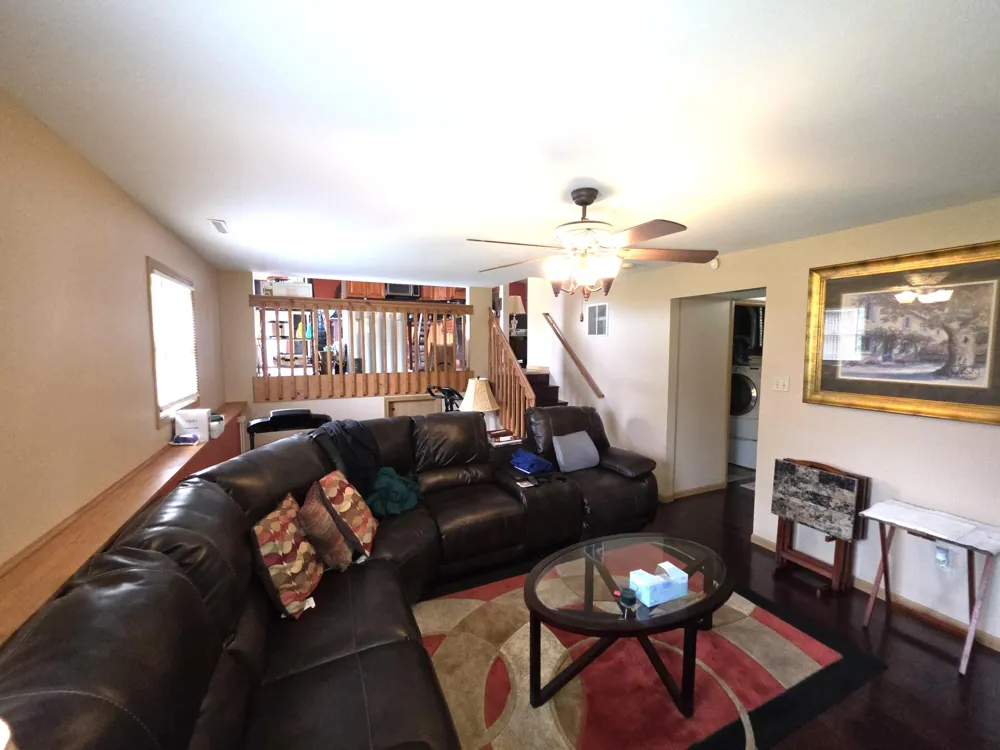 8389 Buchanan Street Merrillville, IN 46410
