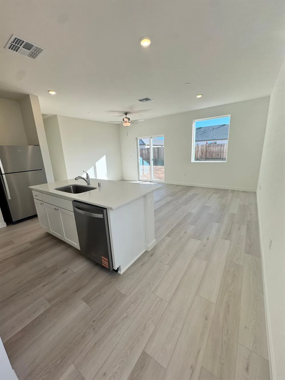 2207 Palmer Drive Linda, CA 95901