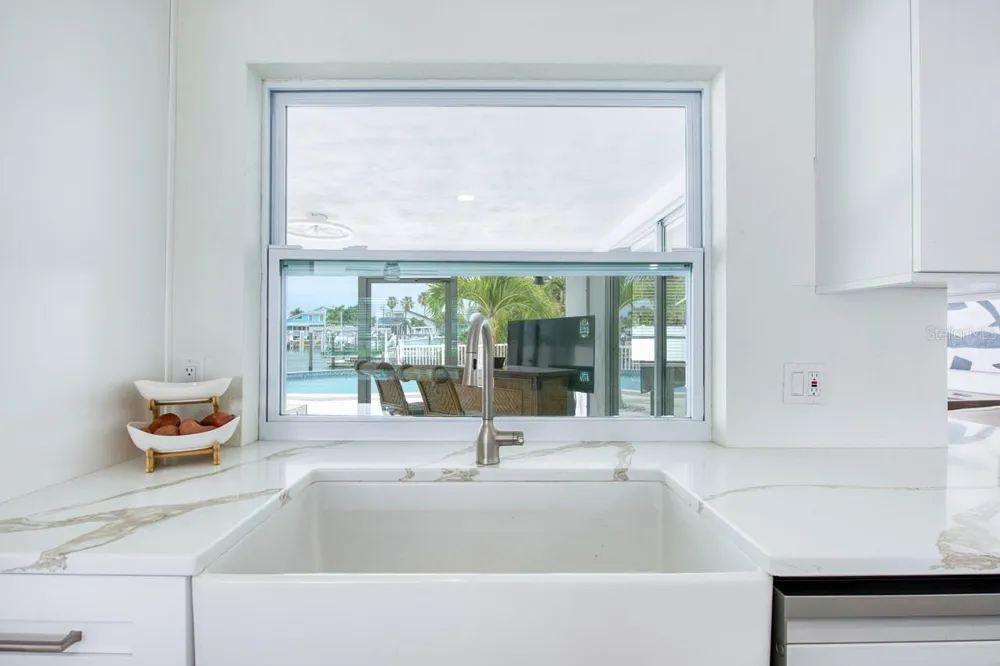 12125 6TH STREET E Treasure Island, FL 33706