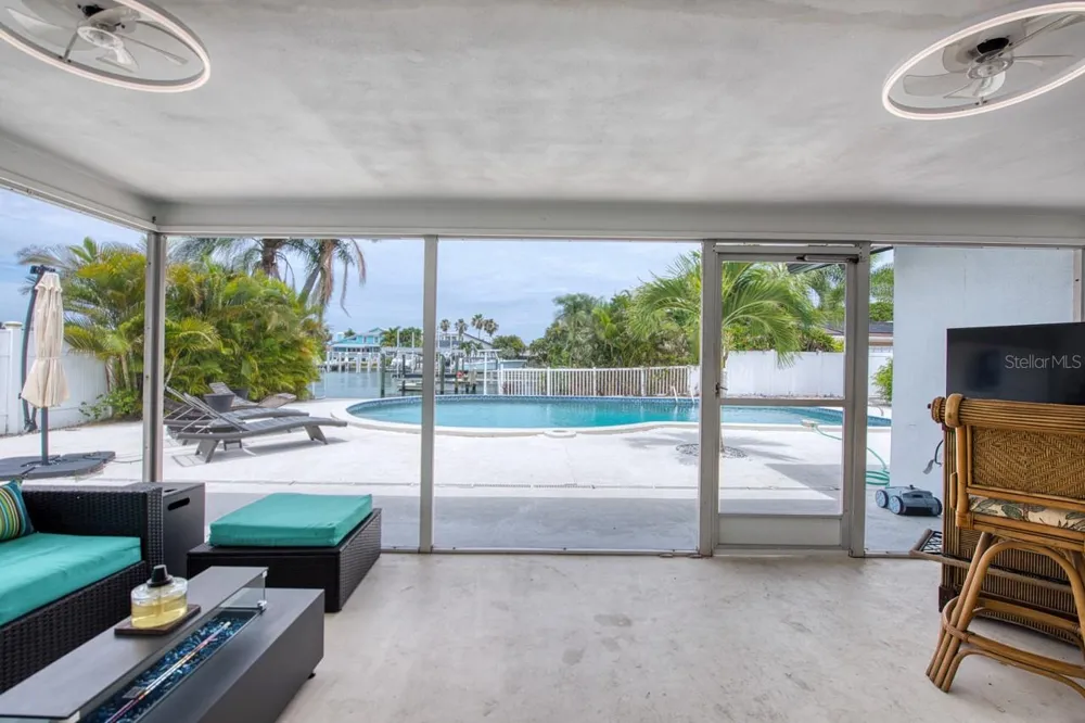 12125 6TH STREET E Treasure Island, FL 33706