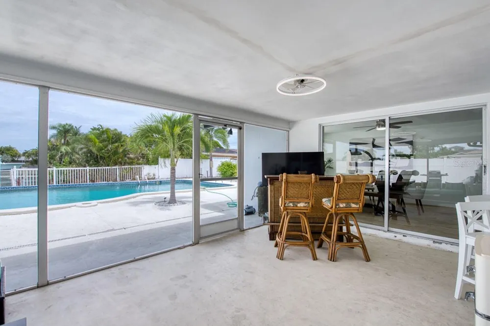 12125 6TH STREET E Treasure Island, FL 33706
