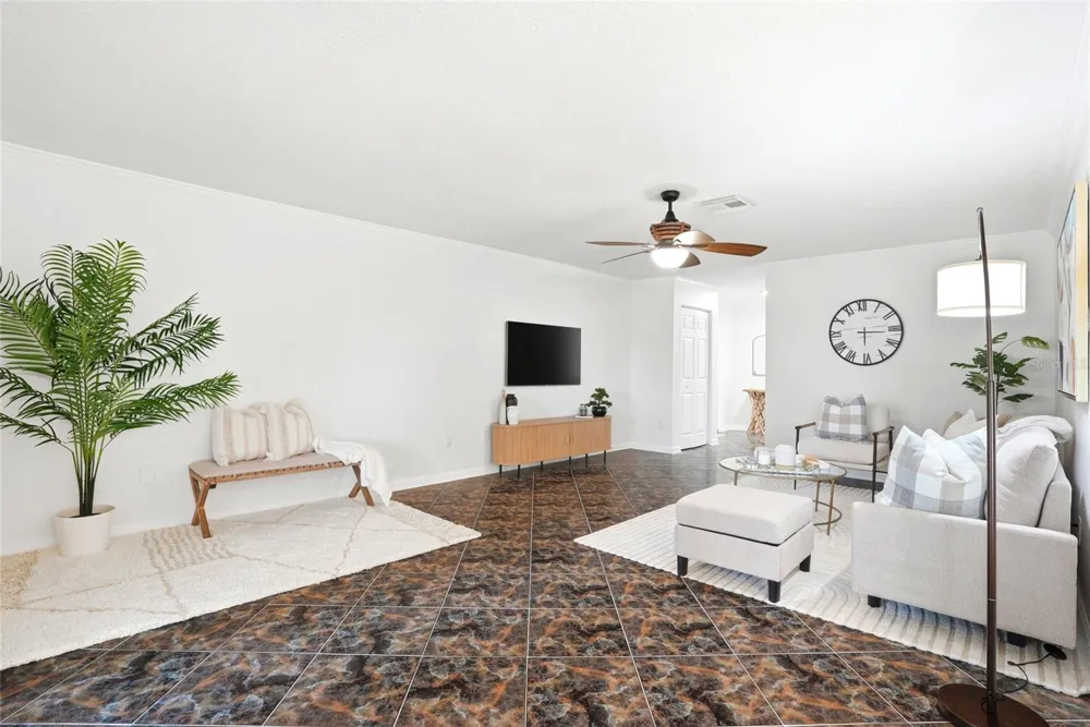 1208 14TH CIRCLE SE Largo, FL 33771