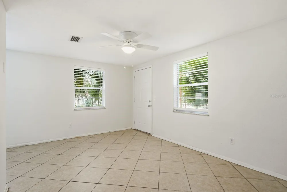 417 MILWAUKEE AVENUE Dunedin, FL 34698