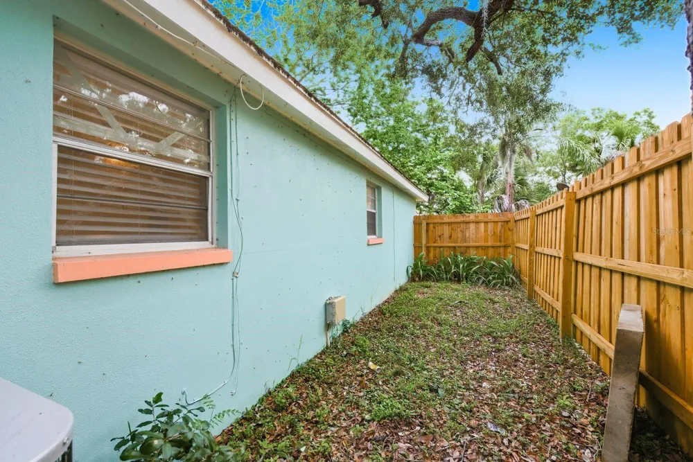 417 MILWAUKEE AVENUE Dunedin, FL 34698