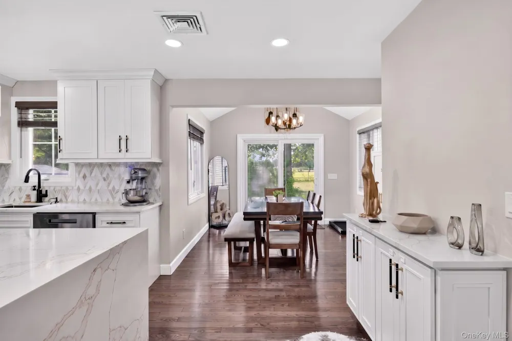 99 Kuhl Avenue Hicksville, NY 11801