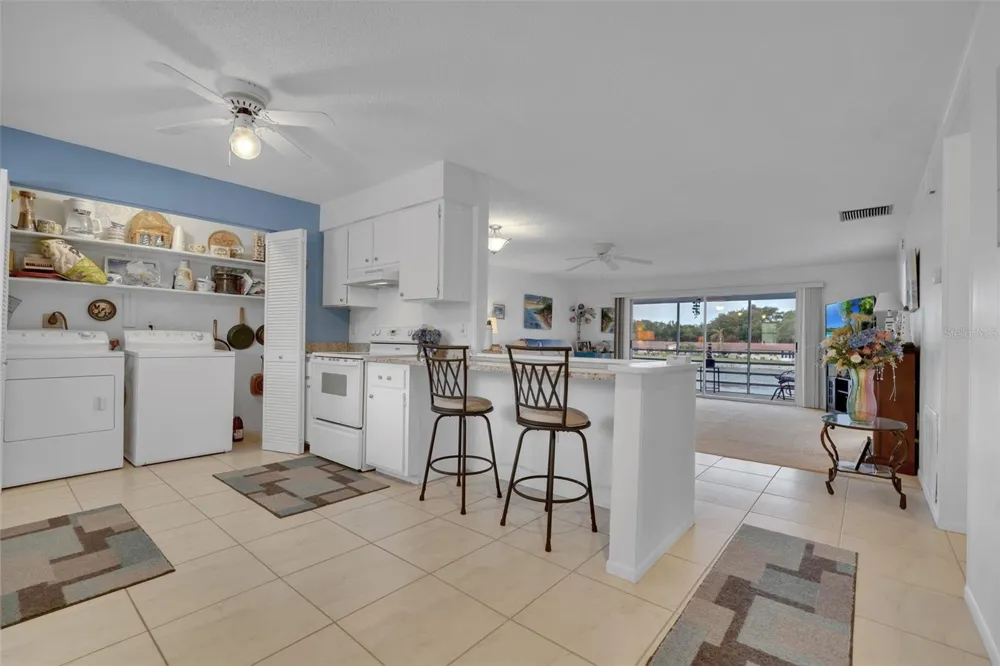 4470 NARRAGANSET TRAIL #90A Sarasota, FL 34233