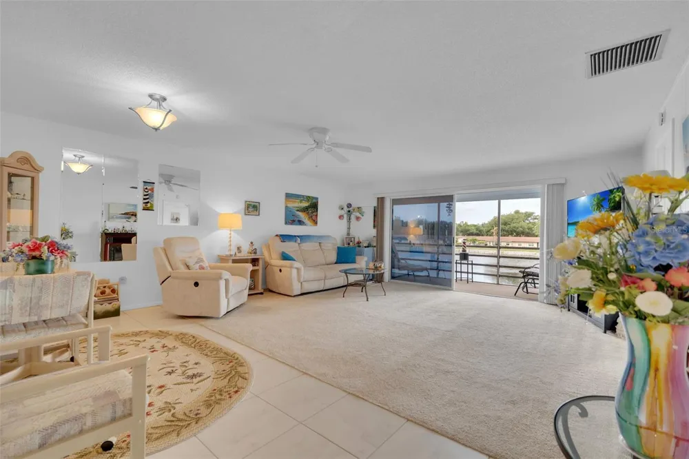 4470 NARRAGANSET TRAIL #90A Sarasota, FL 34233