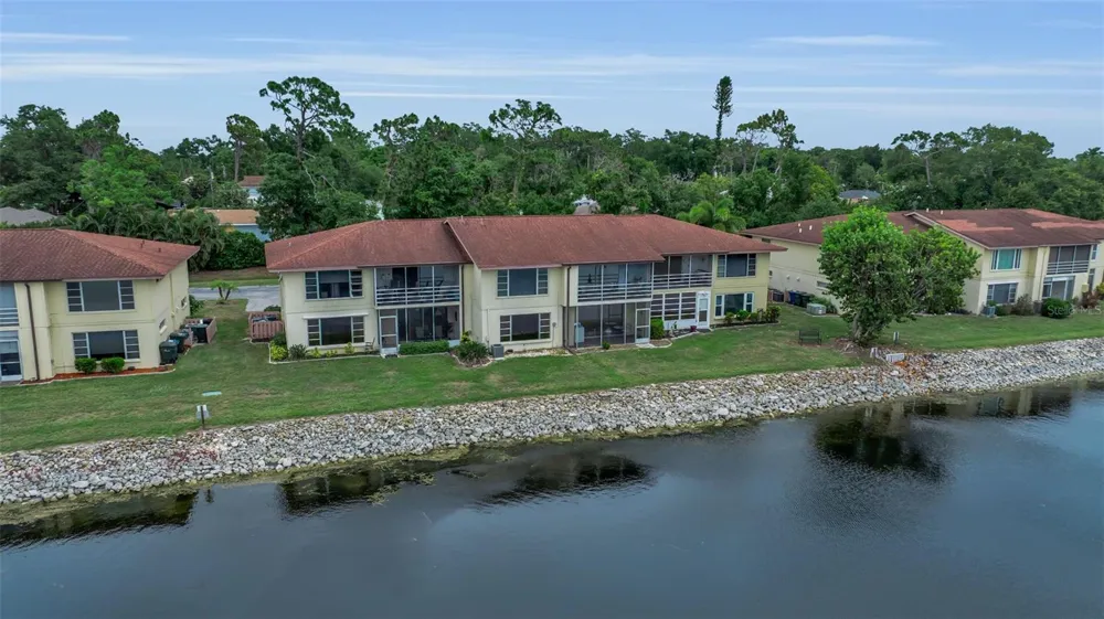 4470 NARRAGANSET TRAIL #90A Sarasota, FL 34233