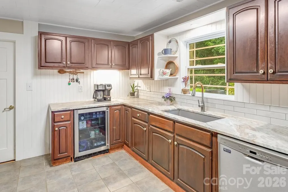 3 Odie Lane Candler, NC 28715