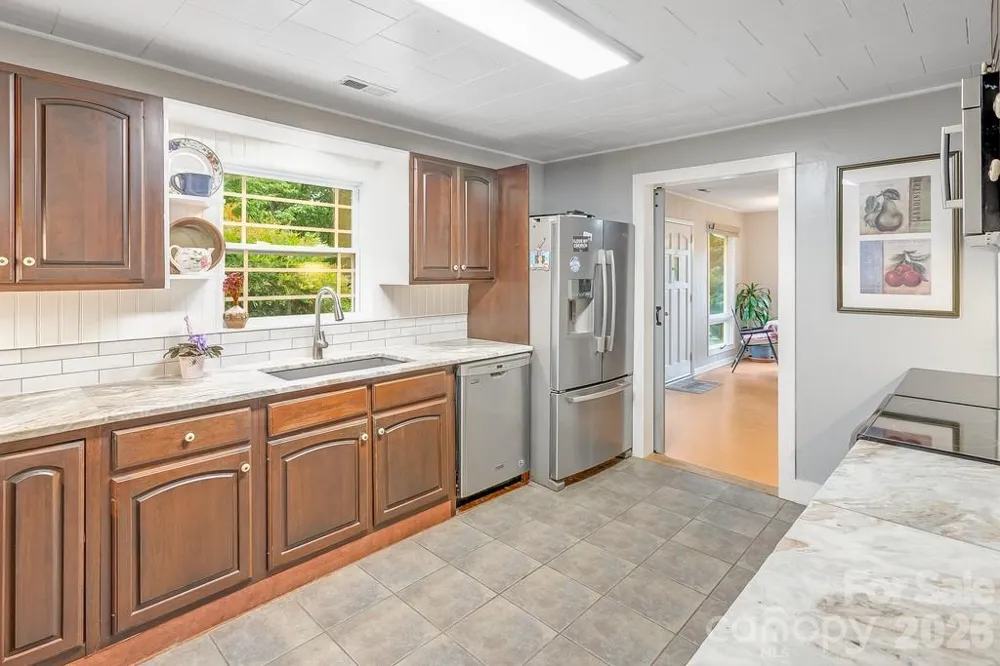 3 Odie Lane Candler, NC 28715