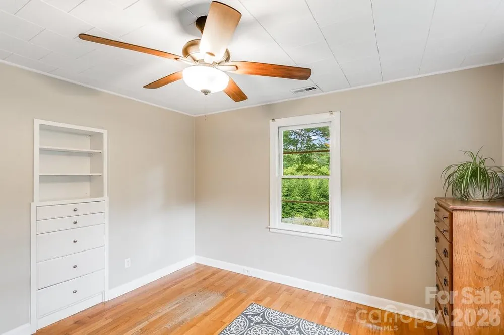 3 Odie Lane Candler, NC 28715