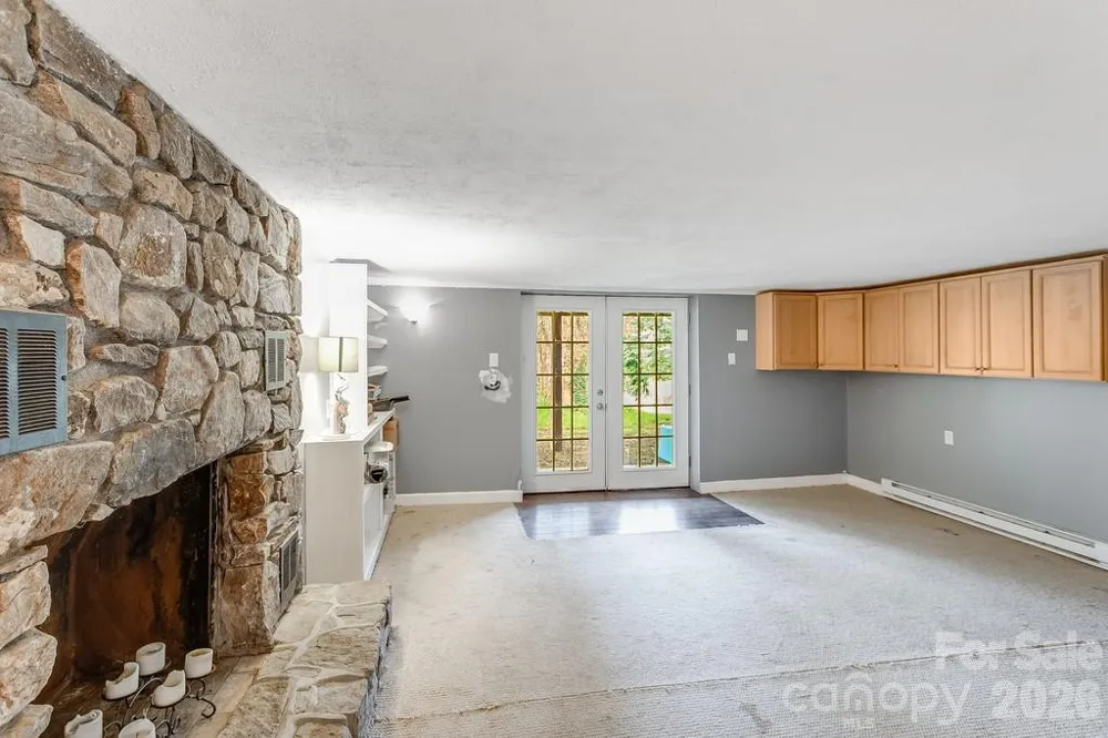 3 Odie Lane Candler, NC 28715