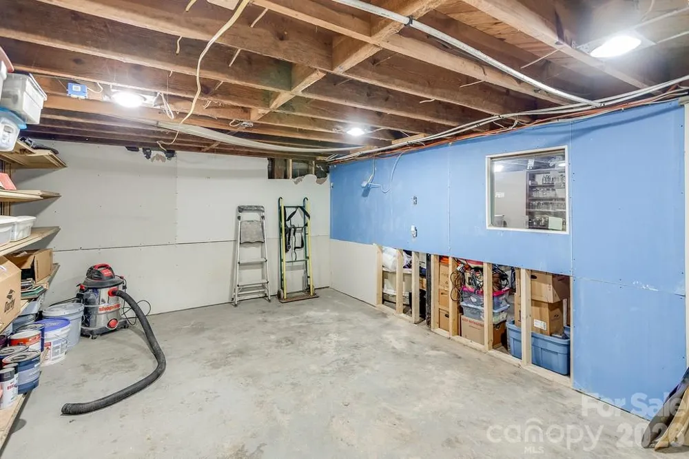 3 Odie Lane Candler, NC 28715