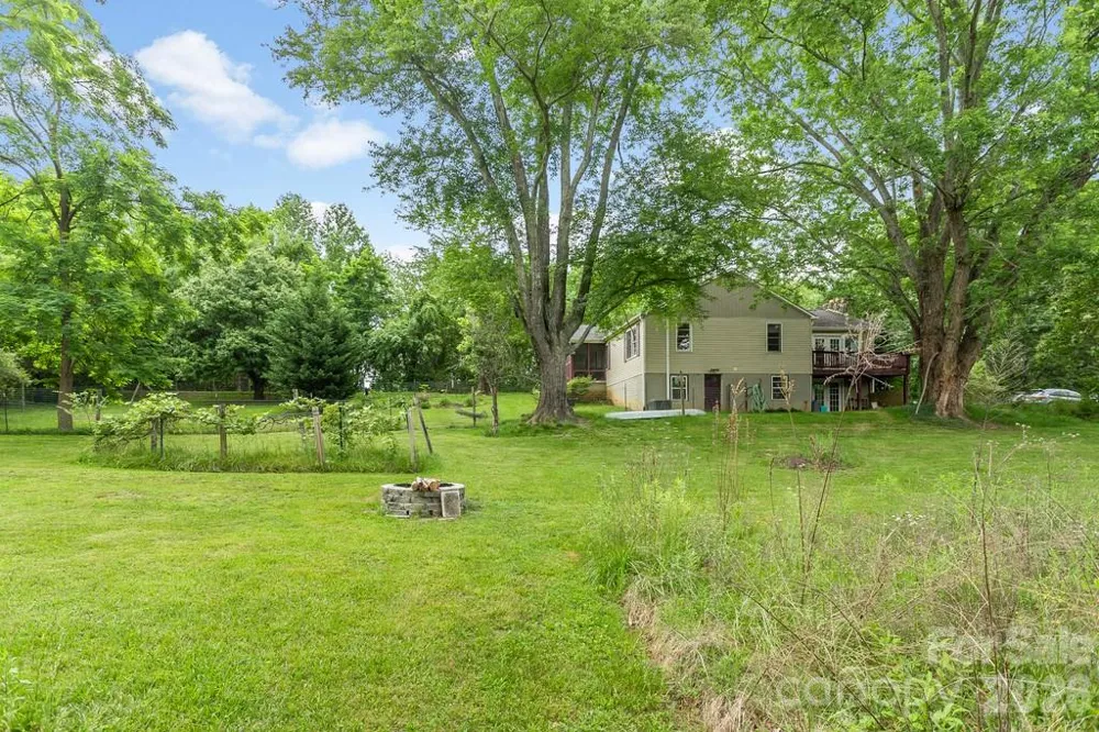 3 Odie Lane Candler, NC 28715