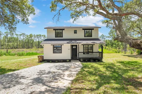 42111 CHINABERRY COURT