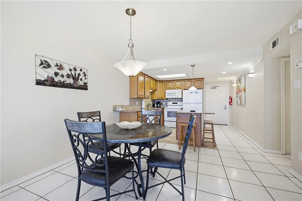 14810 Windward Drive #516 Corpus Christi, TX 78418