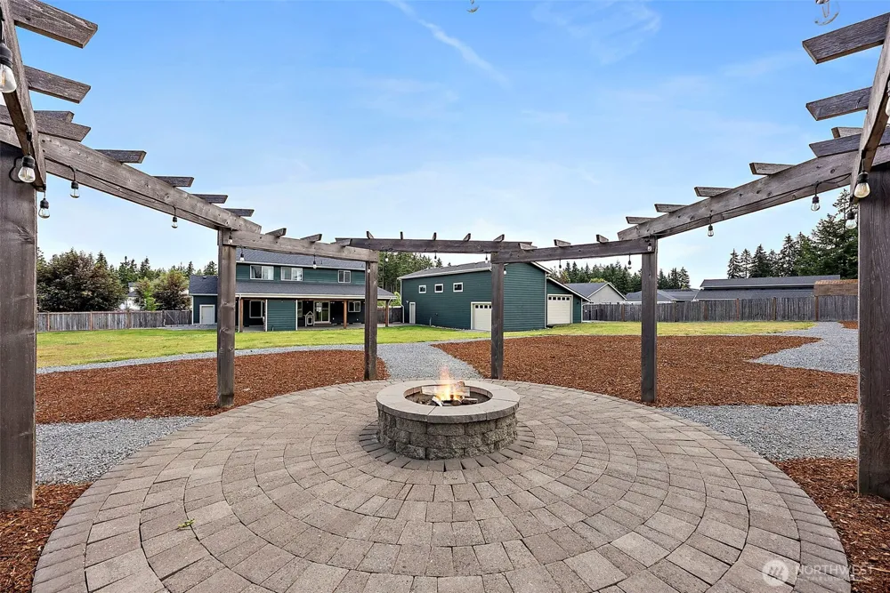 2906 293rd Street S Roy, WA 98580