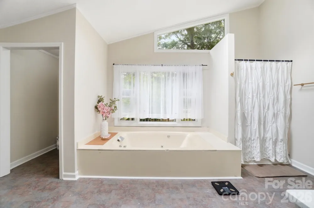 214 Griffin Lane Marshville, NC 28103