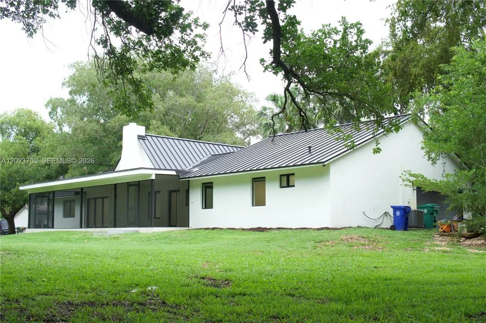20500 SW 50th Pl Southwest Ranches, FL 33332