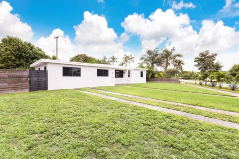 11431 SW 40th Ter