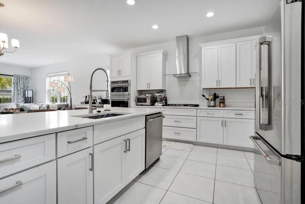 7417 SPARKLING COURT Reunion, FL 34747