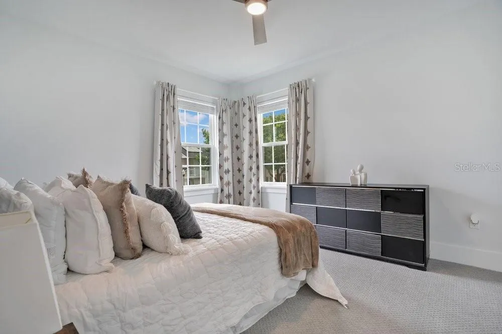 7417 SPARKLING COURT Reunion, FL 34747
