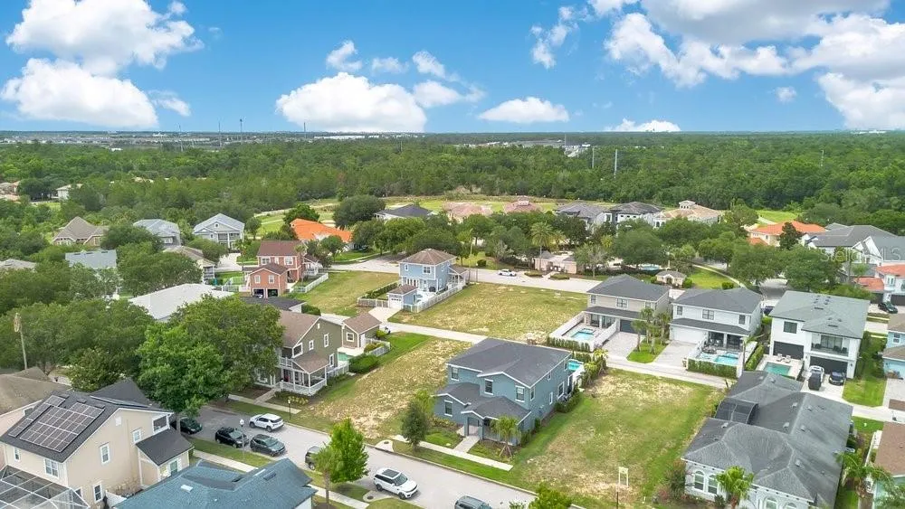 7417 SPARKLING COURT Reunion, FL 34747