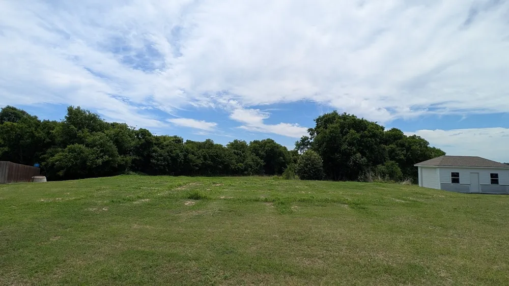 209 Rosetree Court Hewitt, TX 76643