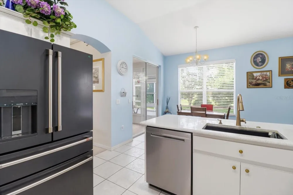 168 W ROMANY LOOP Beverly Hills, FL 34465